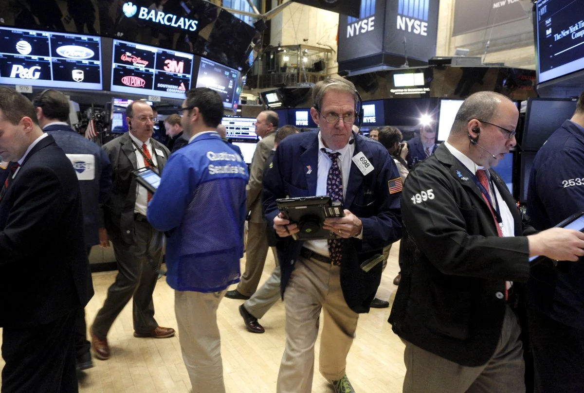 Pinnacle Financial director Ingram buys $991,600 in company stock